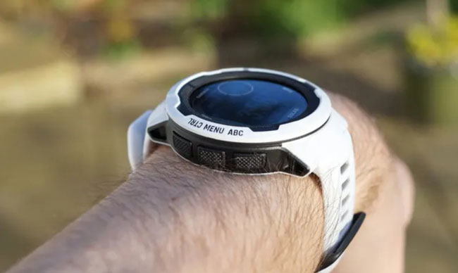 ảnh Garmin Instinct 2 Solar