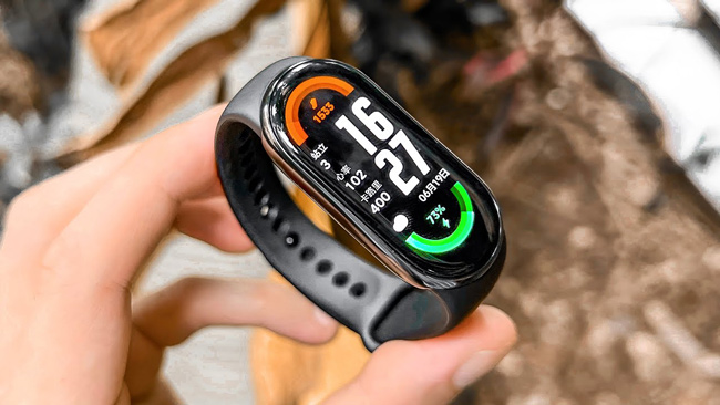 pin Xiaomi Mi Band 8